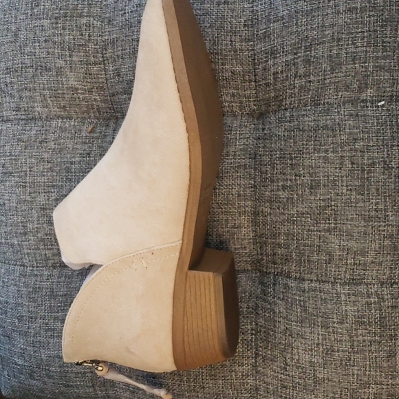 PiePieBuy Ankle Pointed Toe Low Heel Side Split Stacked Zipper Boot Beige SZ 9 - Picture 5 of 12